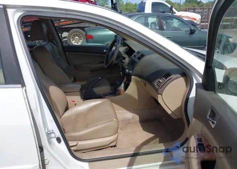 2003 Honda Accord 2.4 Ex from USA, damaged, VIN JHMCM56623C024232